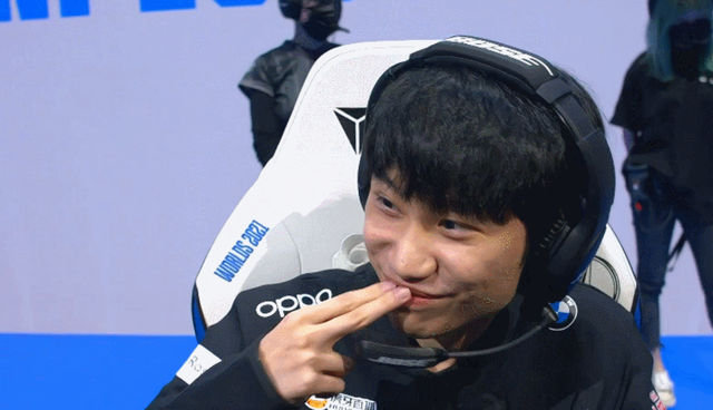 奇异果体育-Doinb连续十场比赛得分超过绝杀，C9挑战极限！的简单介绍