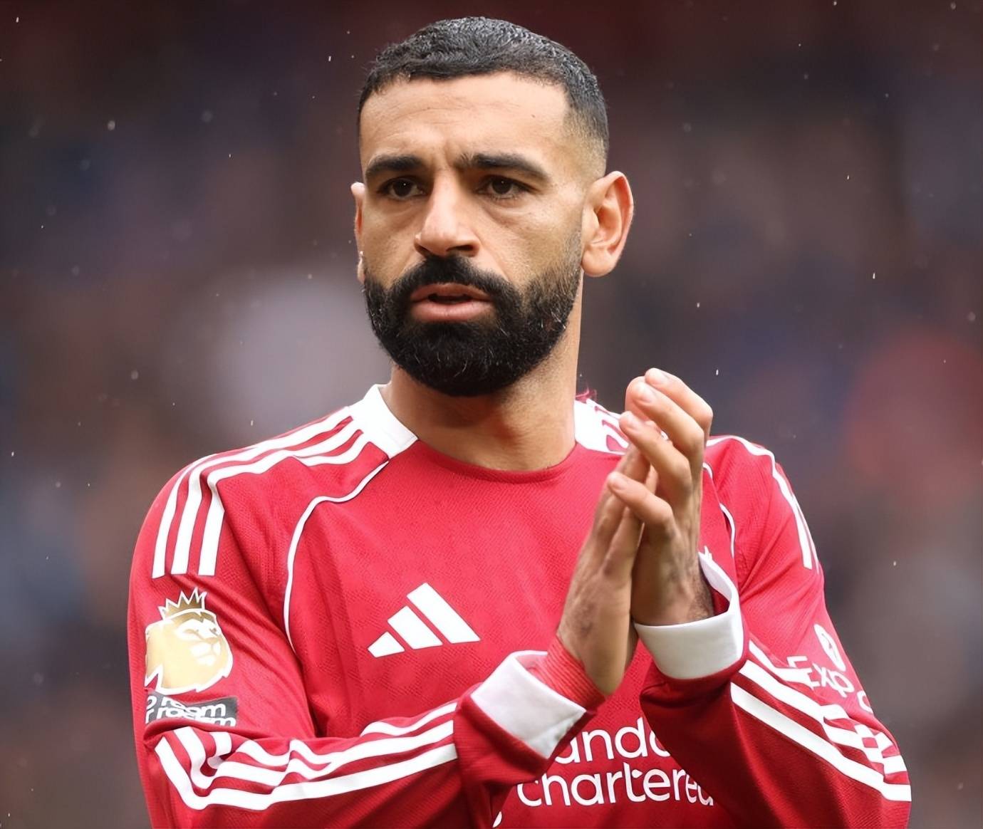 奇异果体育-包含萨拉赫迎来二十赛季高光表现，曼联球迷沸腾！的词条